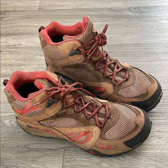 MERRELL Rugged Dark Earth Brown and Red Outdoor Boots Azura Size 9 EU 40 EUC - Picture 1 of 13